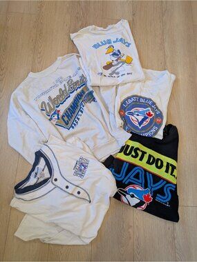 Vintage 1980s & 1990s Toronto Blue Jays Sweatshirt & T Shirt Lot - S / L Men Kid